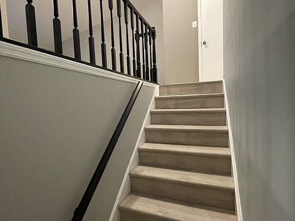 3rd image of 1328 S Fountain St APT 2