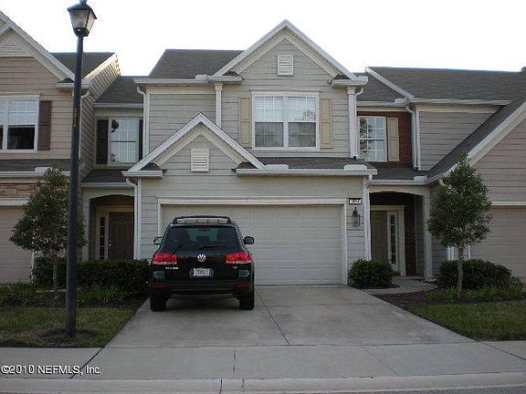 2nd image of 3914 Lionheart Dr
