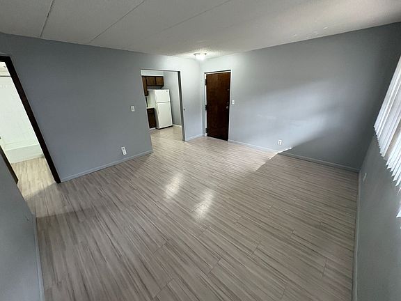 3rd image of 645 S 20th St #8