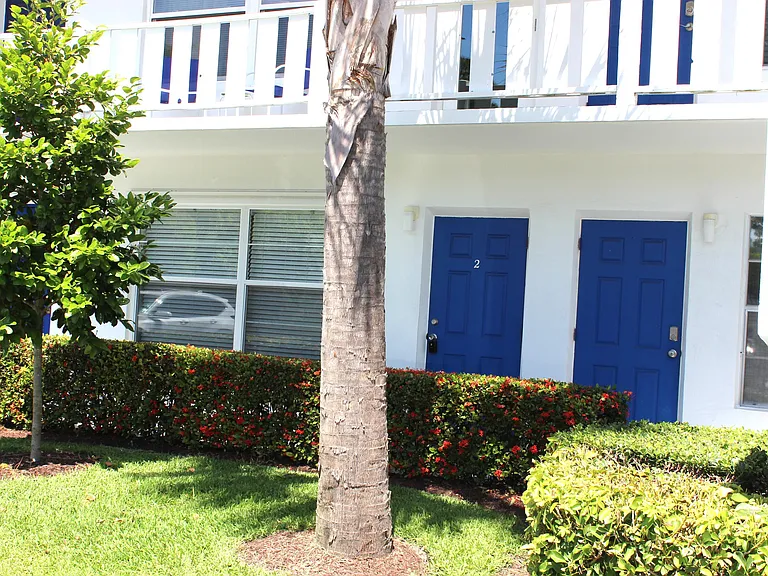 2929 SE Ocean Blvd #I8 — Photo 2