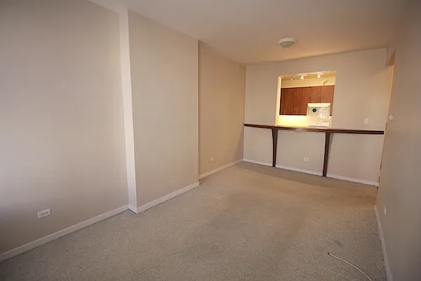 Rented by URBAN UTOPIA REALTY LLC | media 8