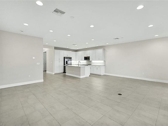 4th image of 14008 Aldersgate AVE