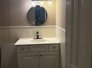 88 Abbey Ln, Cottageville, SC 29435