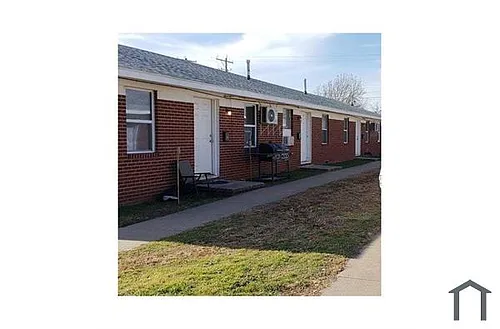 1133 N Kansas Ave #B Photo 1