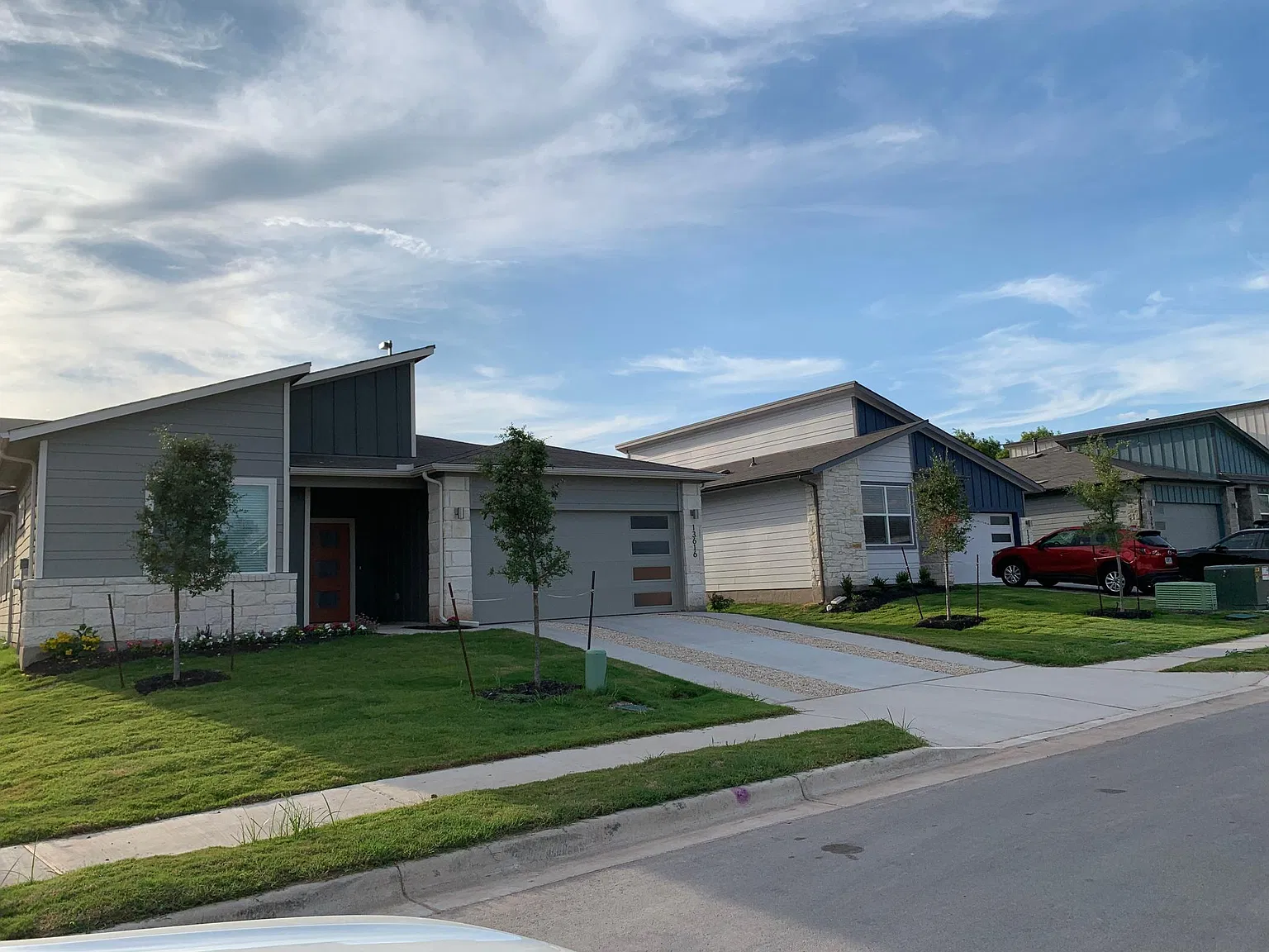 4 bed, 1676 sqft, $2,350 — Photo 1