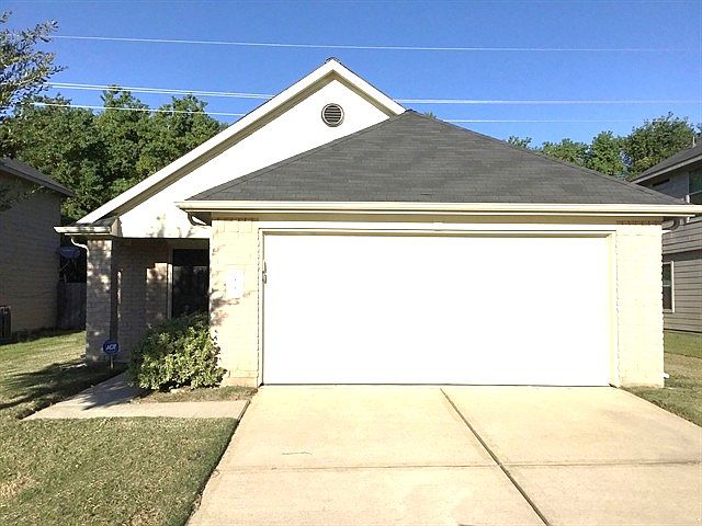 1st image of 21518 N Werrington Way