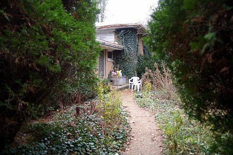 2nd image of 2485 Seminary Ave
