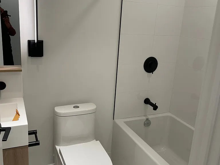 127 Broadway Ave #1406S — Photo 11