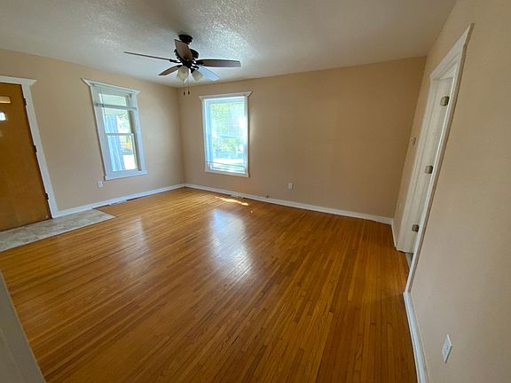 2nd image of 1111 Seymour St #A