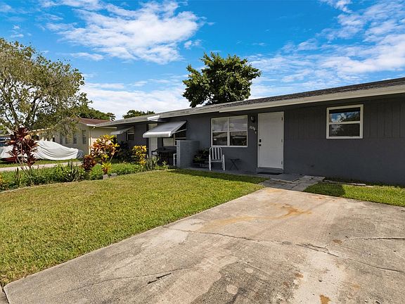 2nd image of 2648 NW 65th Avenue