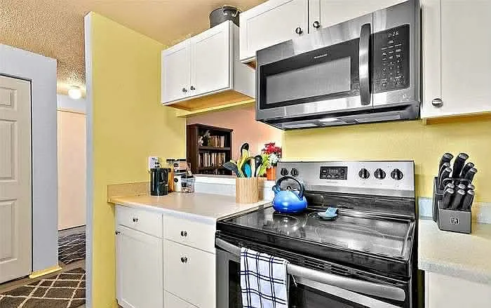 3312 I St NE #D202 — Photo 7