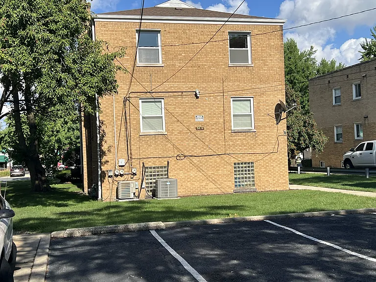 3014 Harlem Ave #1 — Photo 21