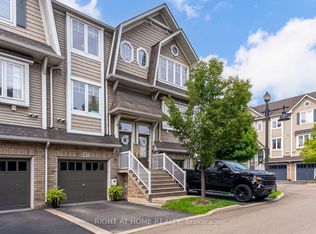 337 Beach Blvd #47, Hamilton, ON L8H6W4