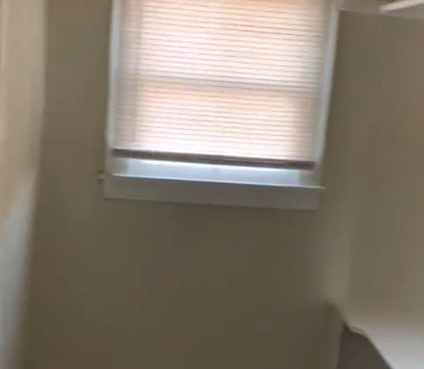1st image of 546 Cedar Ave APT F