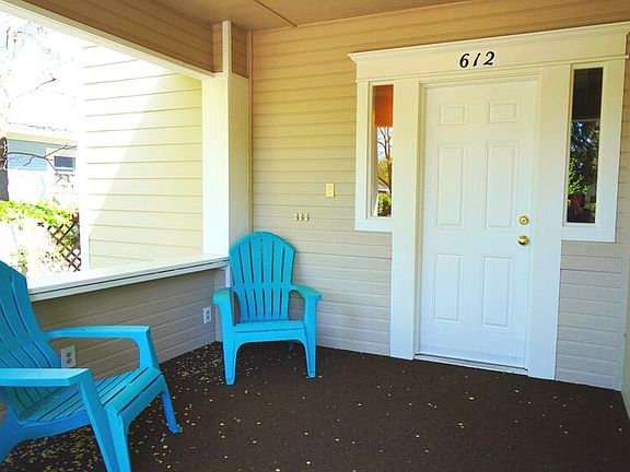 3rd image of 612 E Jefferson St APT 1