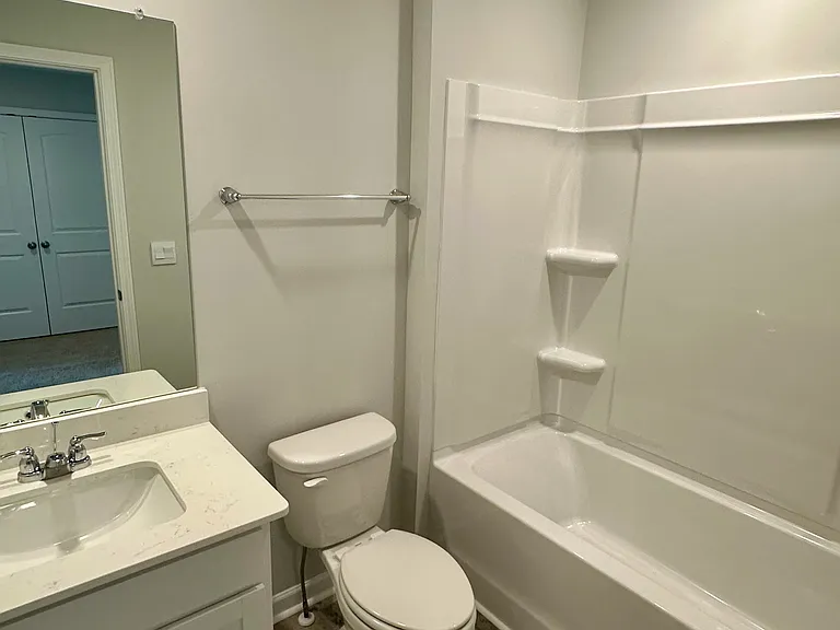934 Liverpool Way #1 — Photo 12