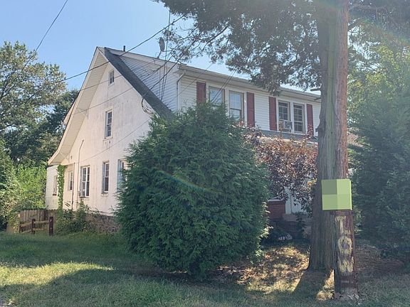 3rd image of 30 S Ford Ave