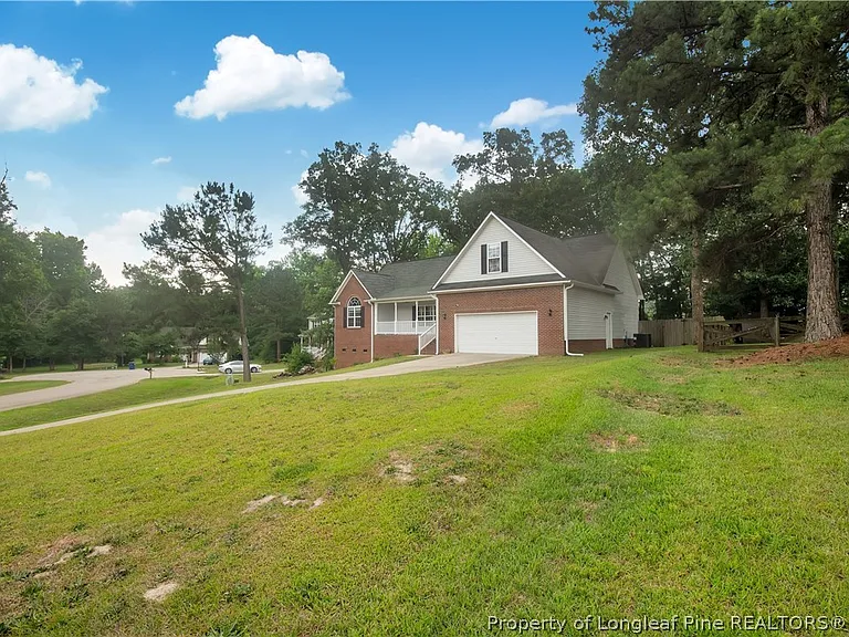 278 Oakmont Dr — Photo 3