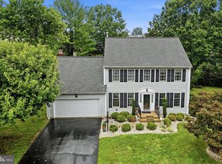 4 Moss Ct, Newark, DE 19711