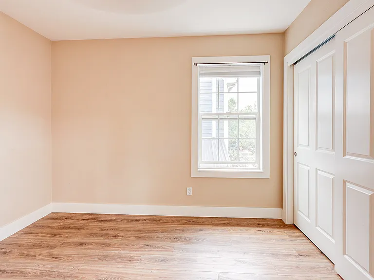 3180 N Fulton St — Photo 18