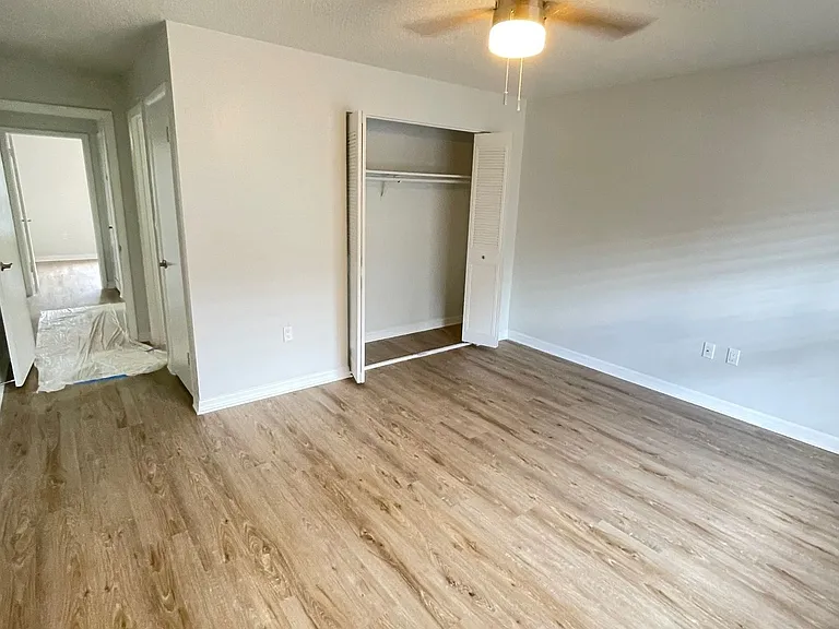 Forest Edge Apartments — Photo 15