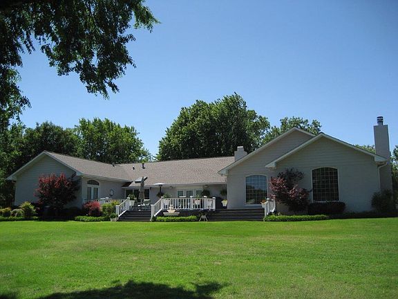 Deck & backyard view