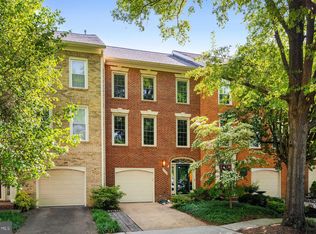 1709 Dogwood Dr, Alexandria, VA 22302