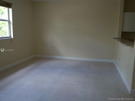 5th image of 3390 NE Thirteen Circle Dr #201-19