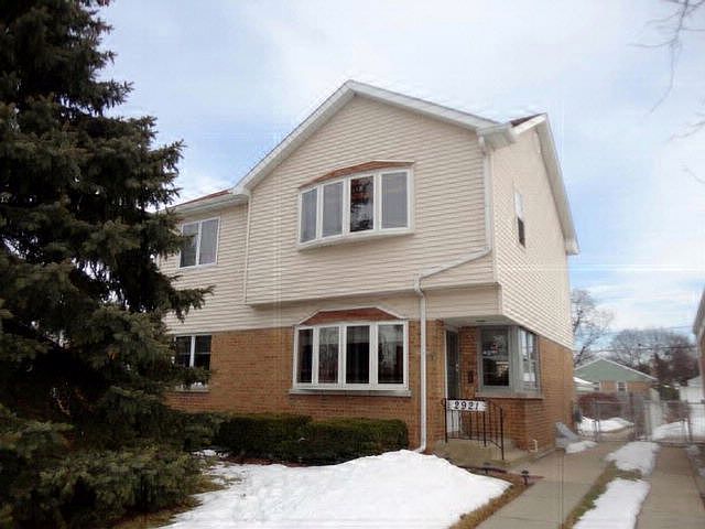 1st image of 2921 Lincoln St