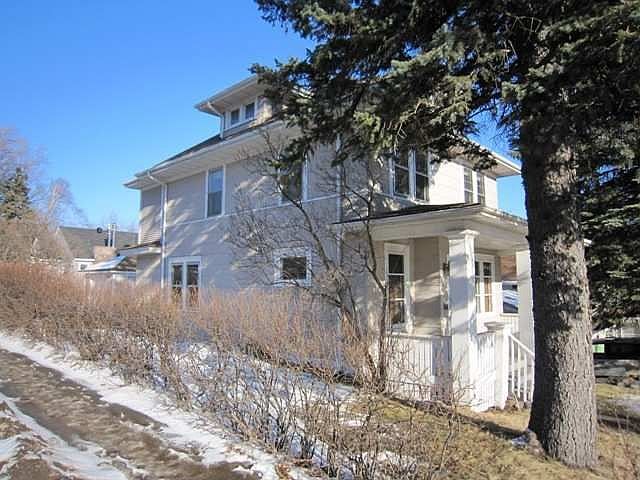 1st image of 630 N 23rd Ave W