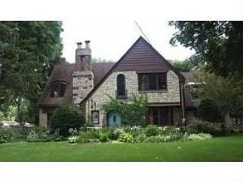 1308 Halsted Rd photo 1
