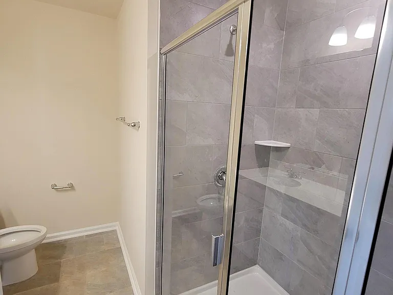 424 Glen Clova Dr — Photo 17