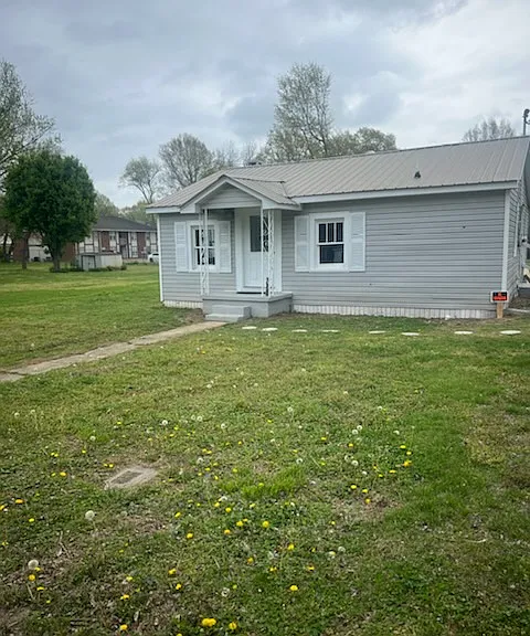 154 Reynolds St — Photo 1