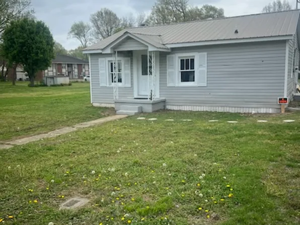 154 Reynolds St, Mc Kenzie, TN 38201