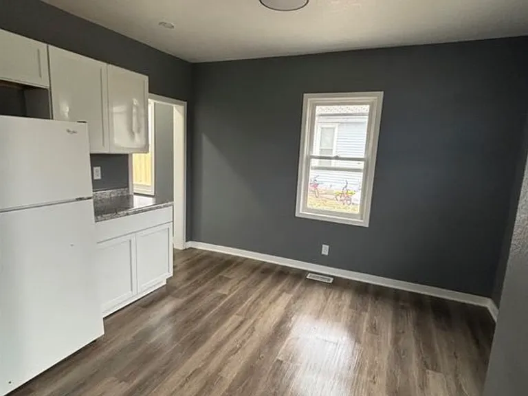 1608 Mondamin Ave #1614 — Photo 3