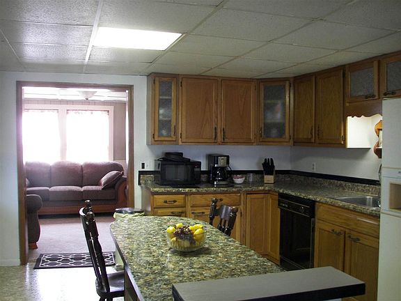 4th image of 51 Catherine St