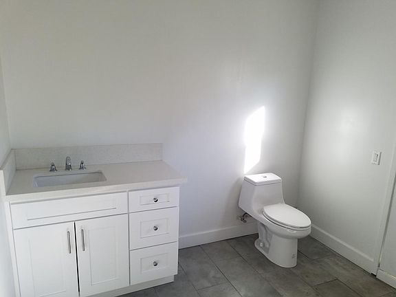 2nd image of 22728 Ventura Blvd Ste A