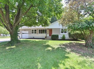 1934 E Kirkwood St, Springfield, MO 65804