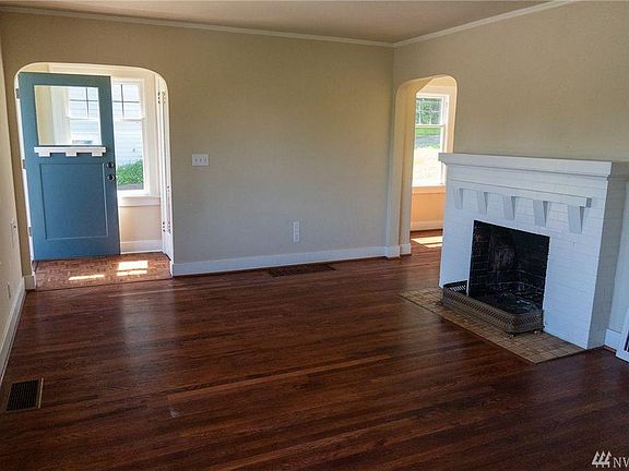 5th image of 3608 Friday Ave #B