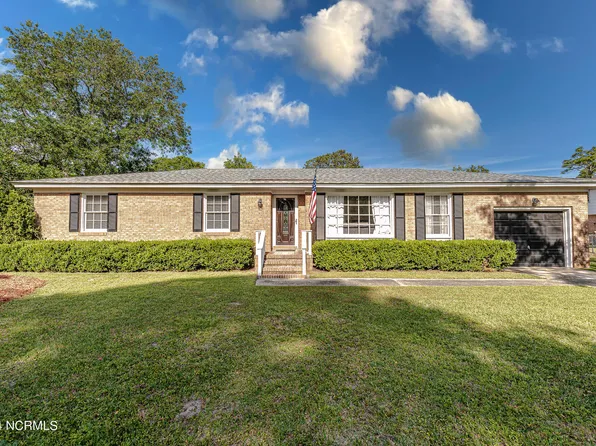 3224 Chalmers Drive, Wilmington, NC 28409