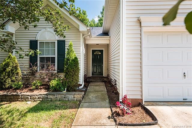 1st image of 8340 Carolina Laurel Ct