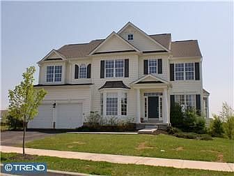 1st image of 101 Plymouth Pl