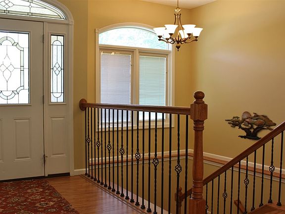 5th image of 2621 SE Scorpio Ave