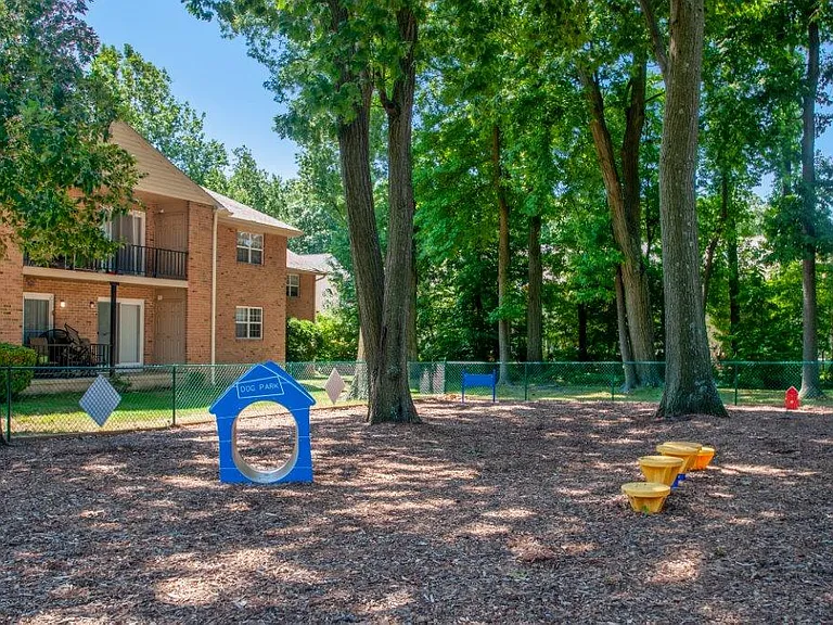 Moorestowne Woods Apartment Homes — Photo 20