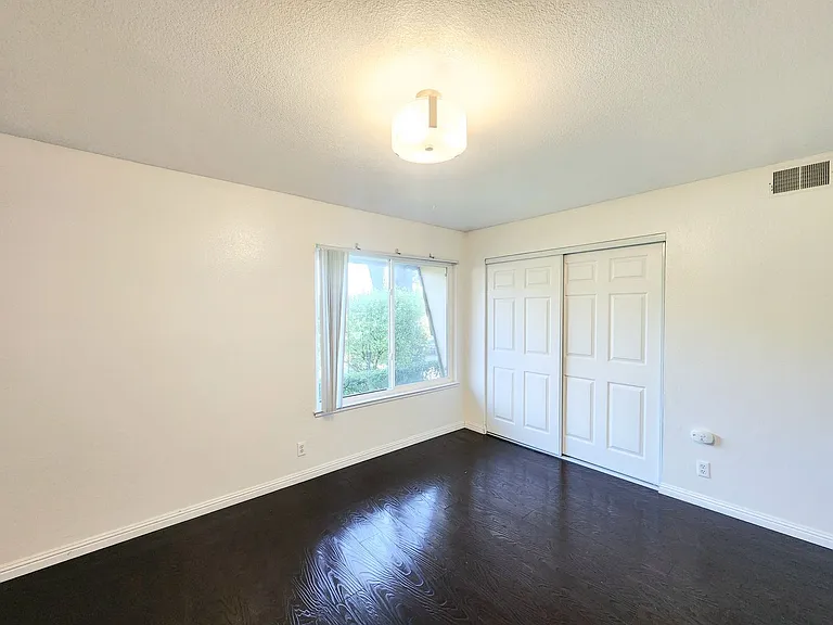 2700 Kilconway Ln — Photo 22