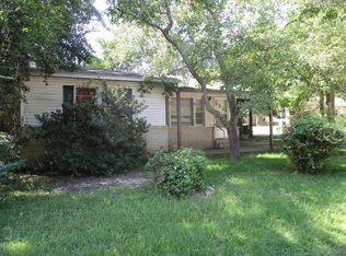 300 S Reid St, Woodville, TX 75979