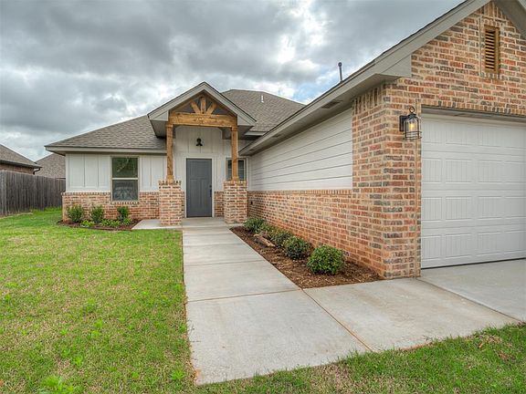 2nd image of 4516 Hambletonian Ln