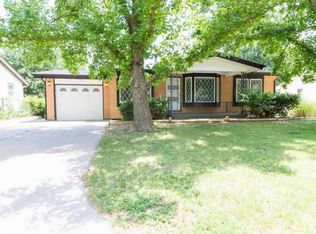 422 S Western Ave, Haysville, KS 67060