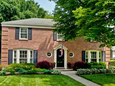 510 E Prospect Ave, Lake Bluff, IL, 60044