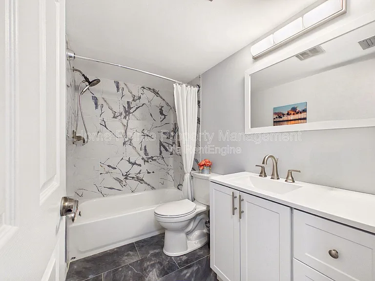 300 Valley Stream Dr #3D — Photo 15